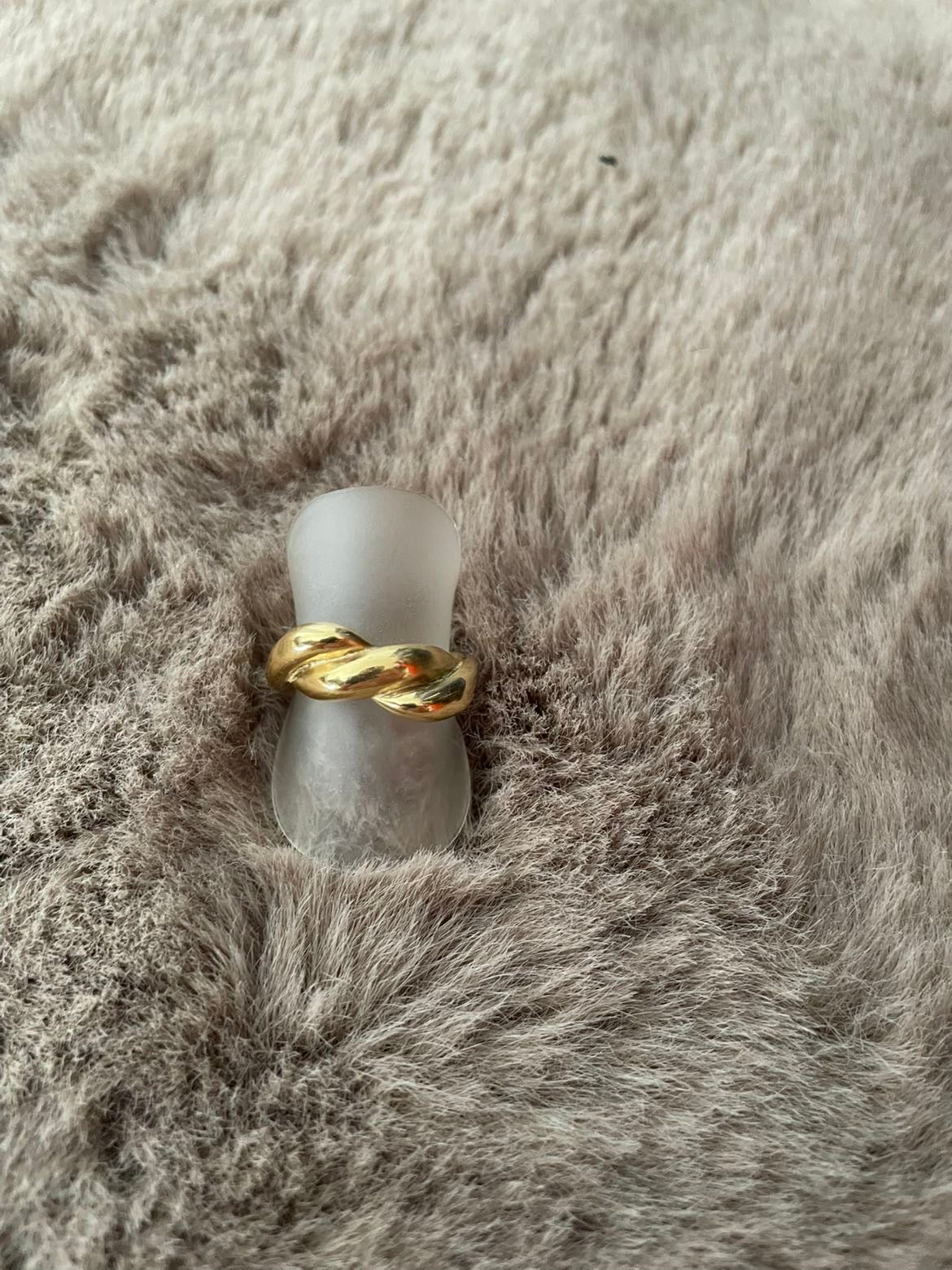 Bague torsadé