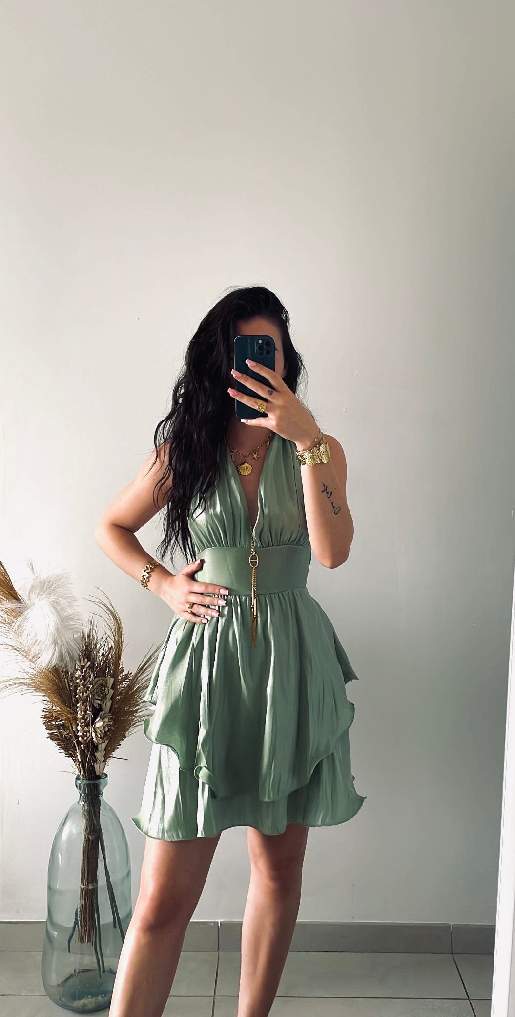 Robe encolure en V dos nu